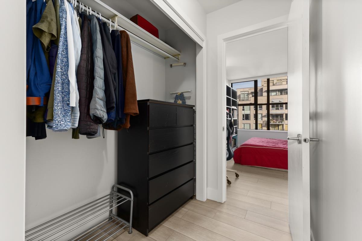 Mudroom Photo of 1902 989 Beatty Street, Vancouver, BC