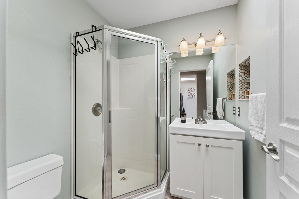 Office / Den Photo of 303 189 E 16th Avenue, Vancouver, BC