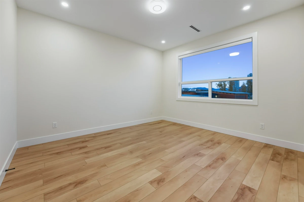 Hallway Photo of 20142 82 Avenue, Langley, BC