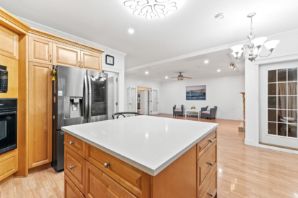 Breakfast Nook Photo of 13305 87b Avenue, Surrey, BC