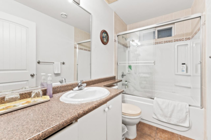 Laundry Room Photo of 13305 87b Avenue, Surrey, BC