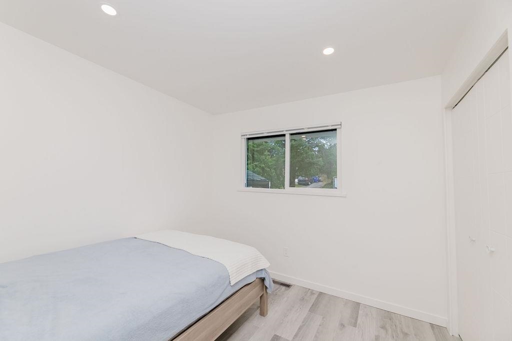 Bedroom 4 Photo of 4357 Cameo Road, Sechelt, BC