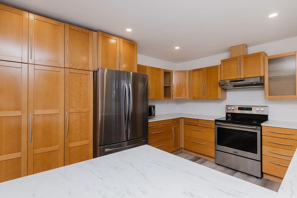 Family Room Photo of 4357 Cameo Road, Sechelt, BC