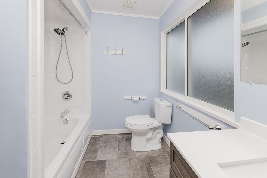 Powder Room Photo of 4357 Cameo Road, Sechelt, BC