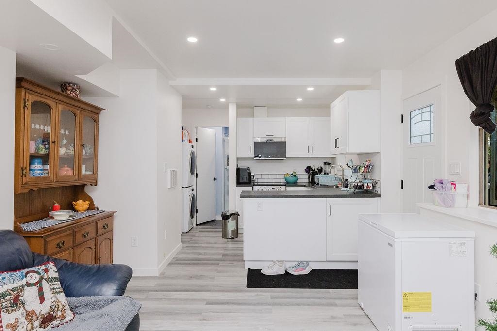 Staircase Photo of 4357 Cameo Road, Sechelt, BC