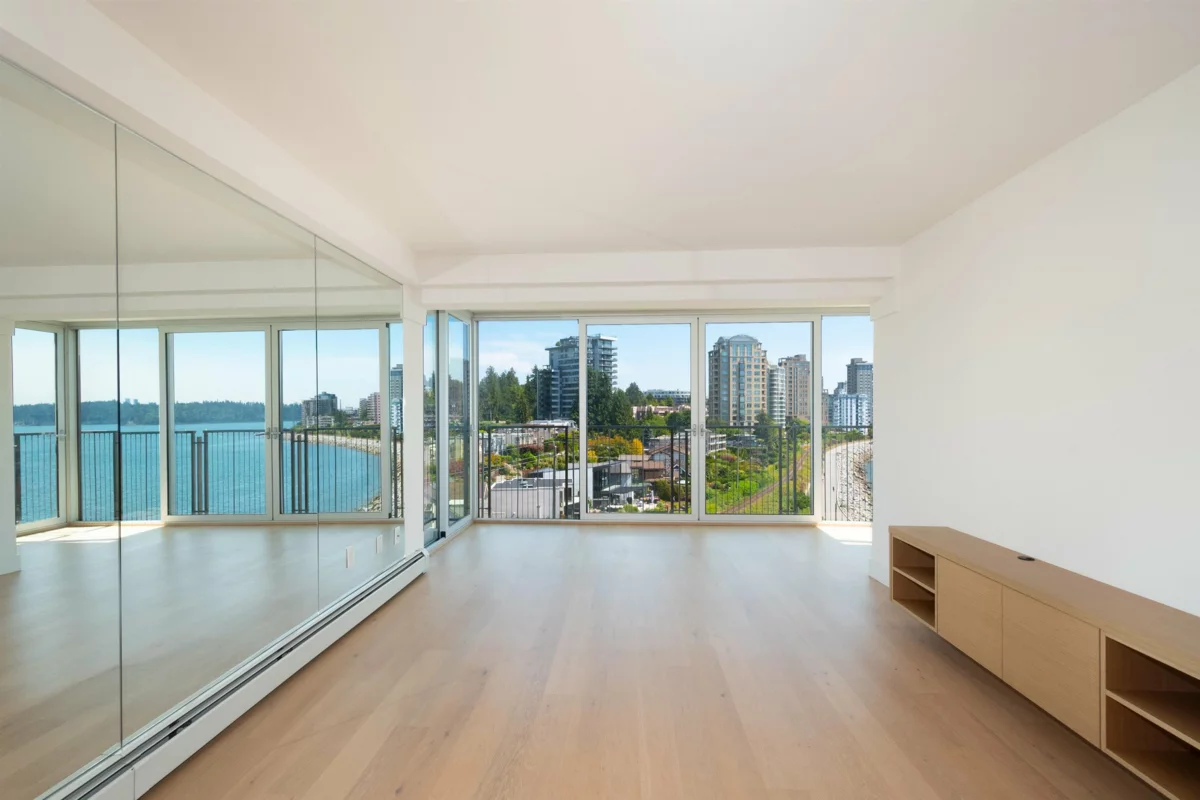 Bedroom 3 Photo of 708 150 24th Street, West Vancouver, BC