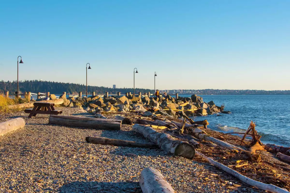 Street View Photo of 708 150 24th Street, West Vancouver, BC