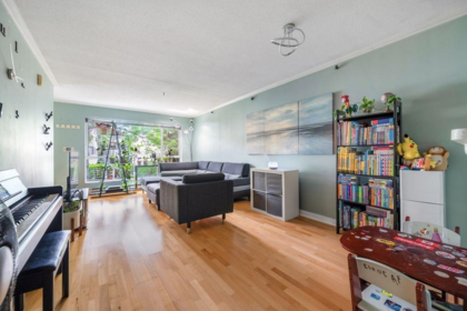 Kitchen Photo of 120 8620 Jones Road, Richmond, BC