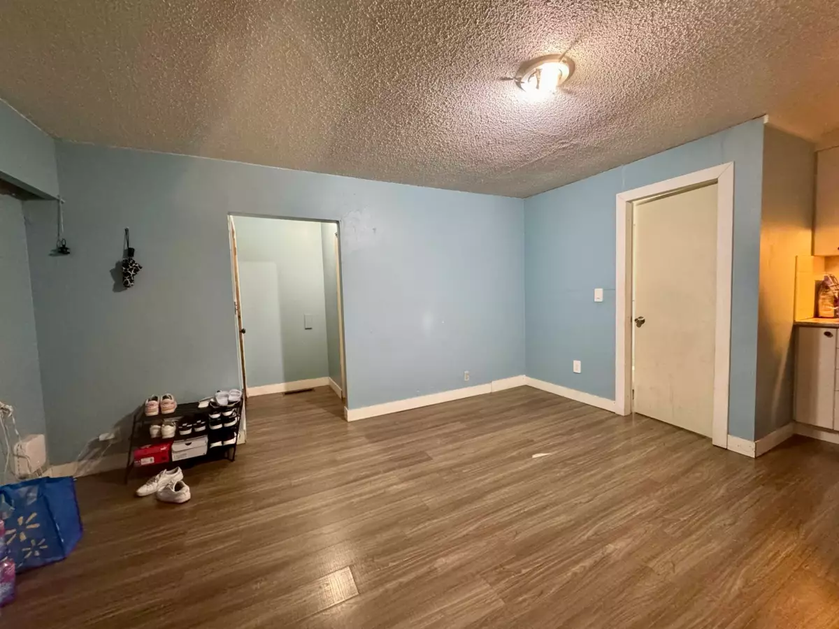 Dining Area Photo of 8406 152 Street, Surrey, BC