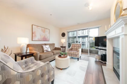 211 20217 Michaud Crescent, Langley, BC, Langley — Apartment/Condo for sale