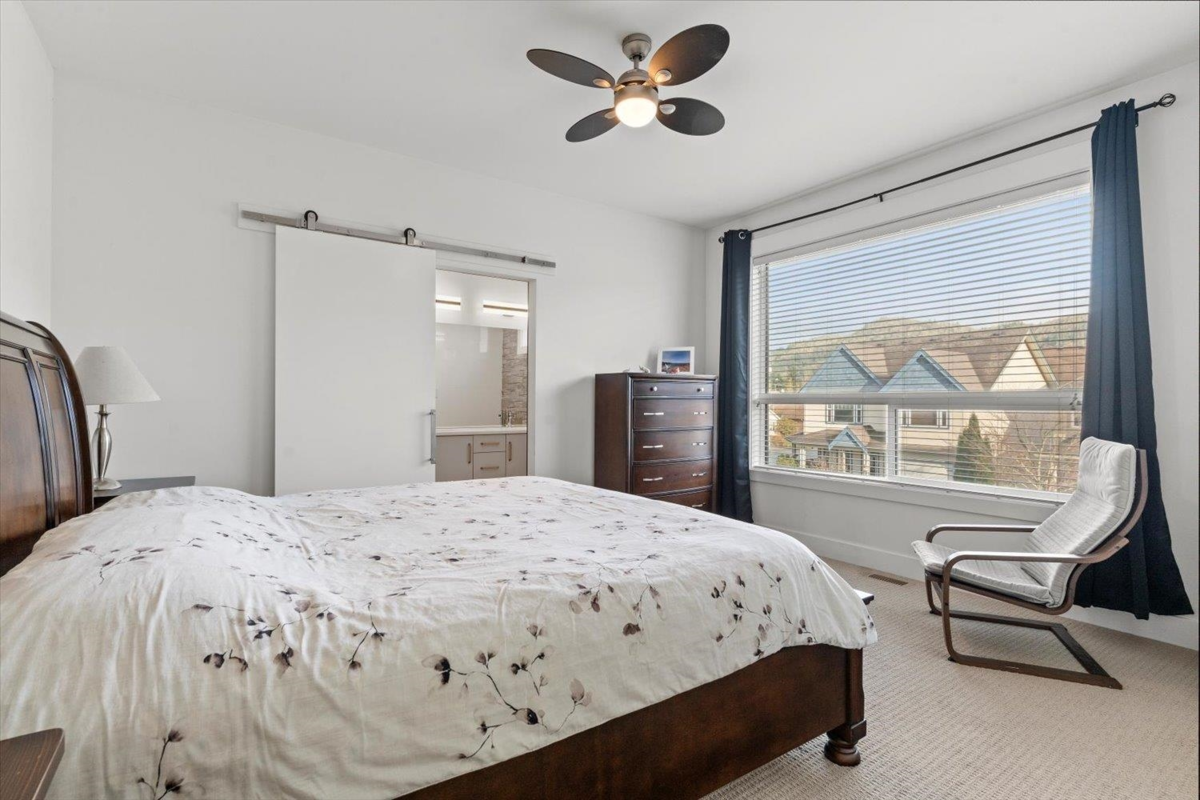 Hallway Photo of 6870 Fraser Drive, Agassiz, BC