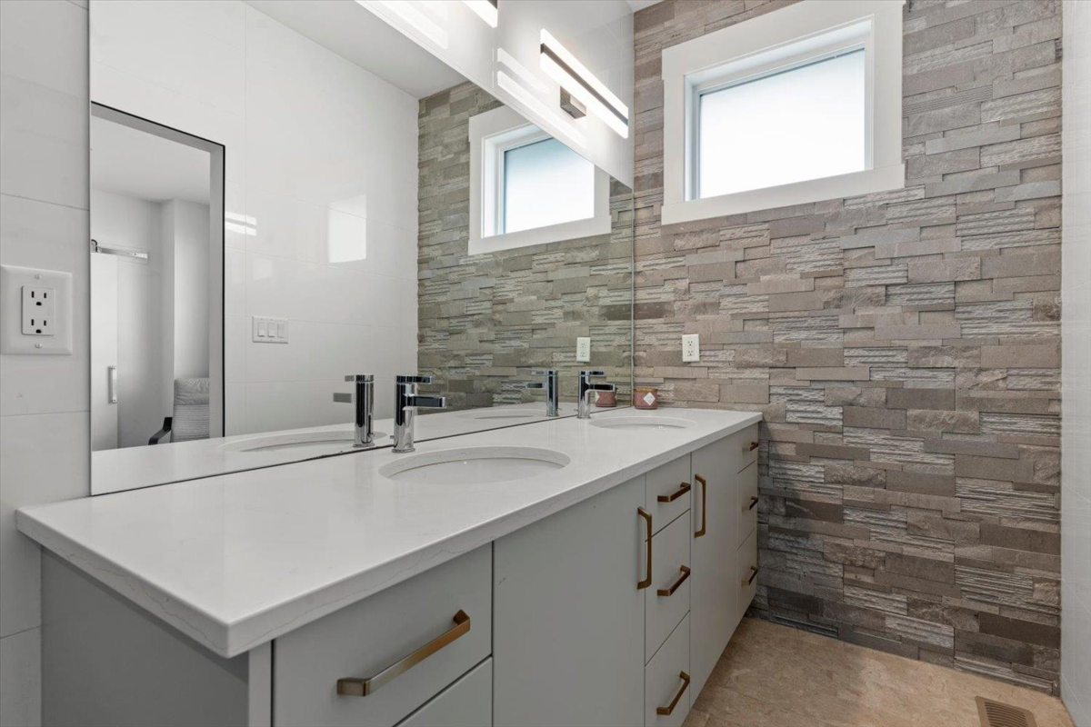 Outdoor Patio Photo of 6870 Fraser Drive, Agassiz, BC