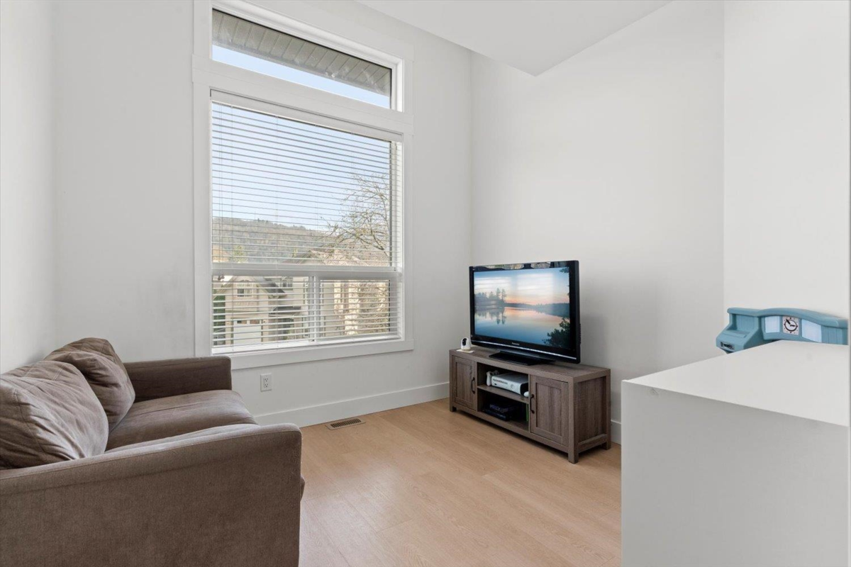 Pantry Photo of 6870 Fraser Drive, Agassiz, BC