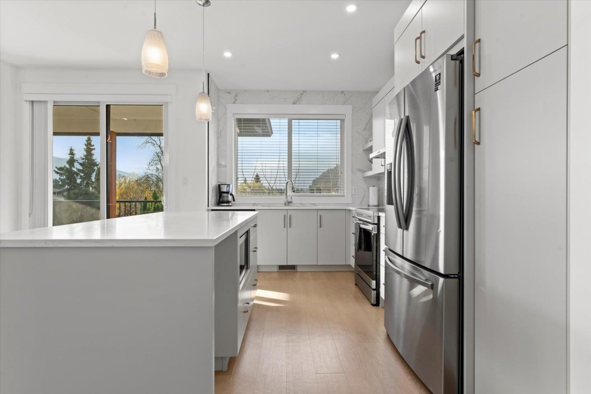 Powder Room Photo of 6870 Fraser Drive, Agassiz, BC