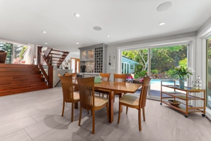 Breakfast Nook Photo of 1110 Pacific Drive, Delta, BC