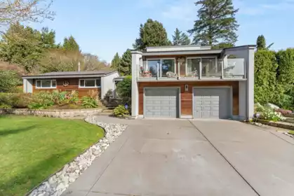1110 Pacific Drive, Delta, BC, Delta — 4 bed single family residence for sale