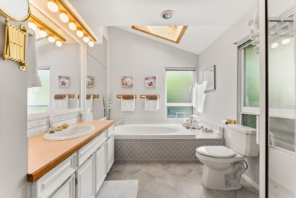 Guest Bathroom Photo of 1110 Pacific Drive, Delta, BC