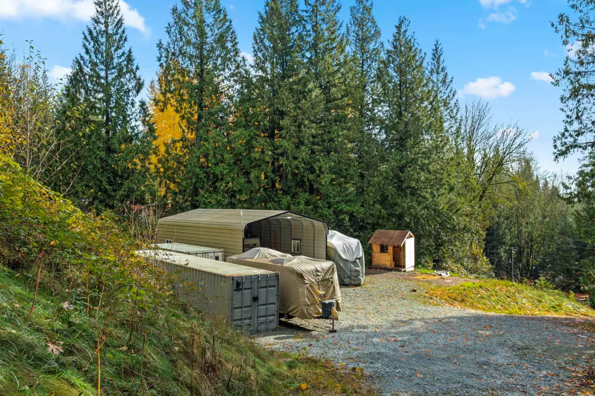 Front Yard Photo of 31730 Viewcrest Avenue, Mission, BC