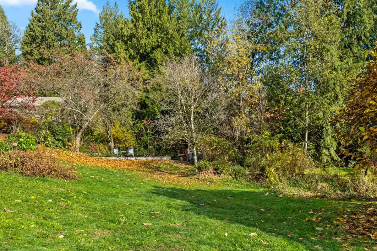 Outdoor Kitchen Photo of 31730 Viewcrest Avenue, Mission, BC