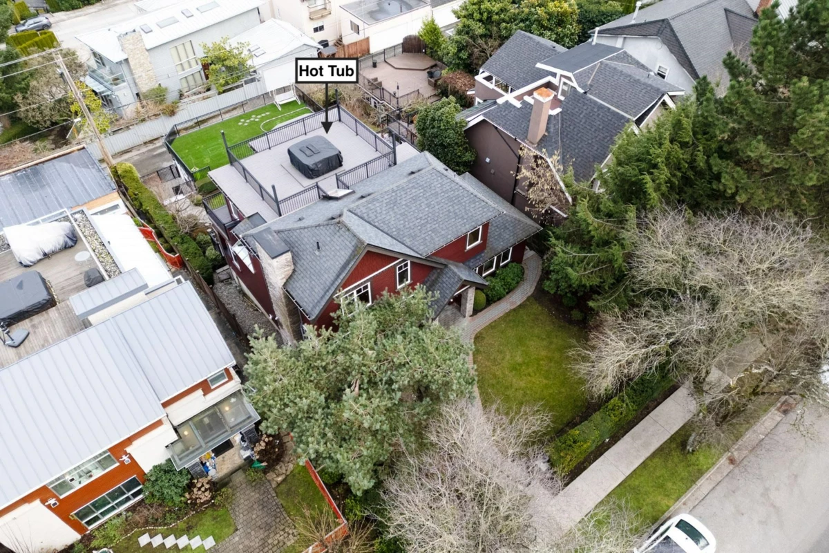 Outdoor Kitchen Photo of 3936 Quesnel Drive, Vancouver, BC