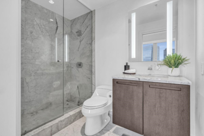 Laundry Room Photo of 3503 1011 W Cordova Street, Vancouver, BC