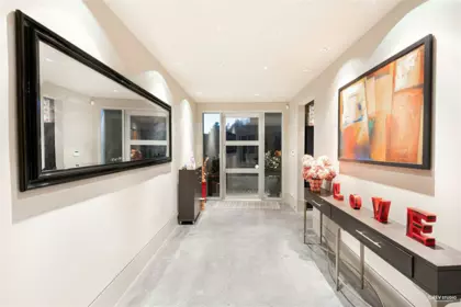 Family Room Photo of 14523 Magdalen Avenue, White Rock, BC