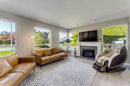 14854 21 Avenue, Surrey, BC, Surrey — Single Family Residence for sale