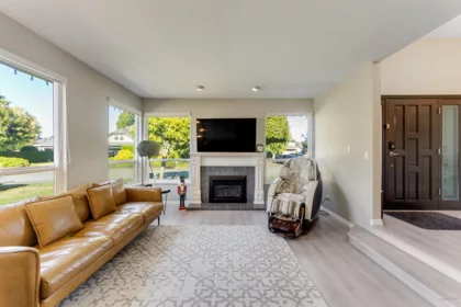 14854 21 Avenue, Surrey, BC, Surrey — Single Family Residence for sale