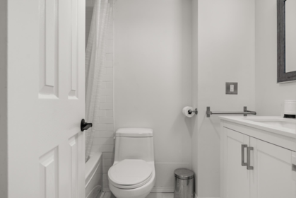Mudroom Photo of 806 1250 Burnaby Street, Vancouver, BC