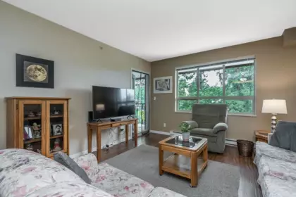 Kitchen Island Photo of 405 16068 83 Avenue, Surrey, BC