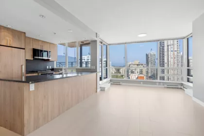Kitchen Photo of 3104 2978 Glen Drive, Coquitlam, BC