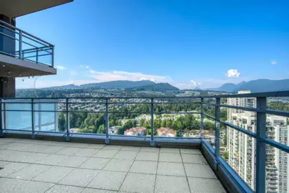 3104 2978 Glen Drive, Coquitlam, BC