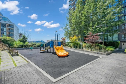 Hot Tub / Spa Photo of 609 3111 Corvette Way, Richmond, BC