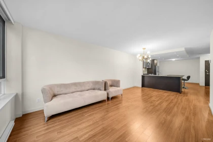 Office / Den Photo of 609 3111 Corvette Way, Richmond, BC