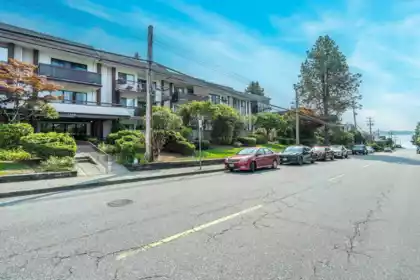 303 1360 Martin Street, White Rock, BC, White Rock — Apartment/Condo for sale