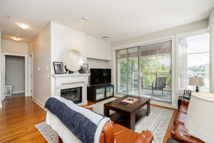Guest Bathroom Photo of 204 16469 64 Avenue, Surrey, BC