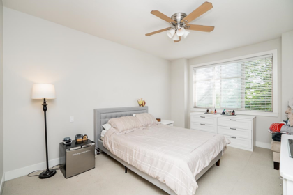 Office / Den Photo of 204 16469 64 Avenue, Surrey, BC