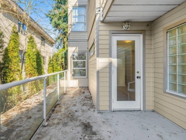 Backyard Photo of 202 966 W 14th Avenue, Vancouver, BC