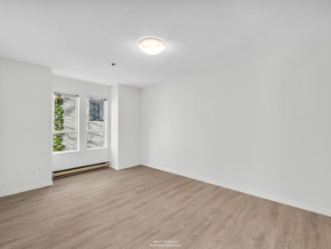 Office / Den Photo of 202 966 W 14th Avenue, Vancouver, BC