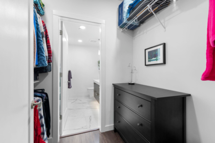 Mudroom Photo of 309 33540 Mayfair Avenue, Abbotsford, BC