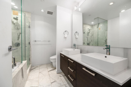 Kitchen Photo of 909 5177 Brighouse Way, Richmond, BC