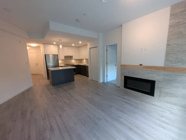Kitchen Island Photo of 101 11641 227 Street, Maple Ridge, BC