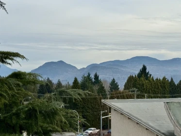 Swimming Pool Photo of 412 32729 Garibaldi Drive, Abbotsford, BC