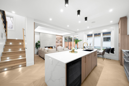 2 1967 E 13th Avenue, Vancouver, BC, Vancouver — Half Duplex for sale