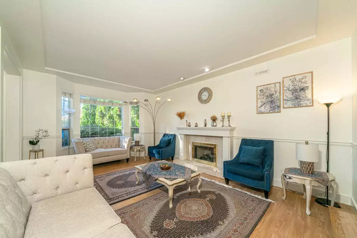 Breakfast Nook Photo of 7420 Montana Road, Richmond, BC