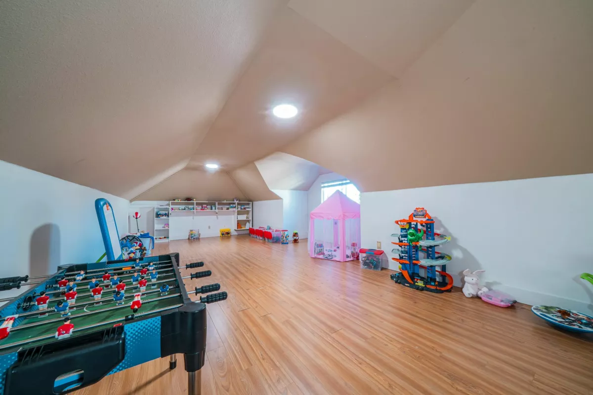 Outdoor Deck Photo of 7420 Montana Road, Richmond, BC