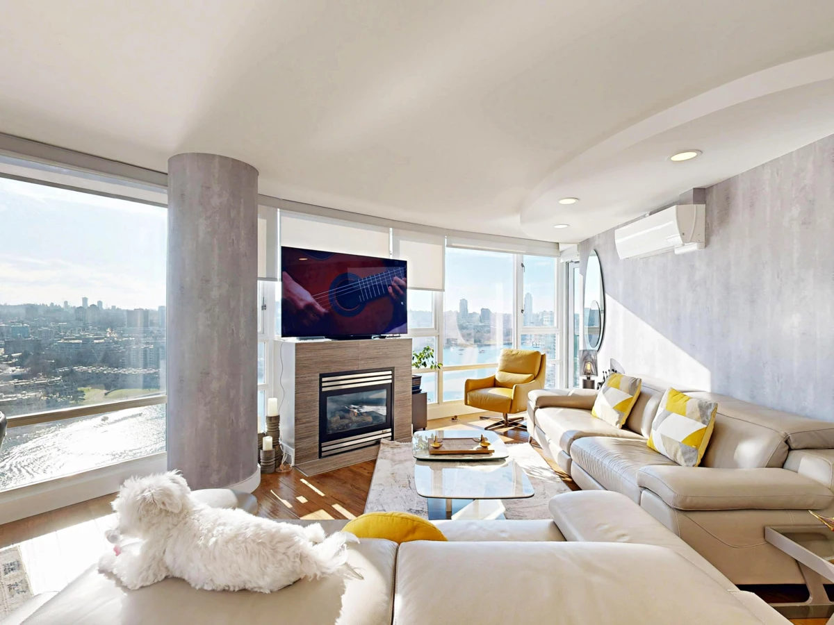 Breakfast Nook Photo of 2706 1033 Marinaside Crescent, Vancouver, BC