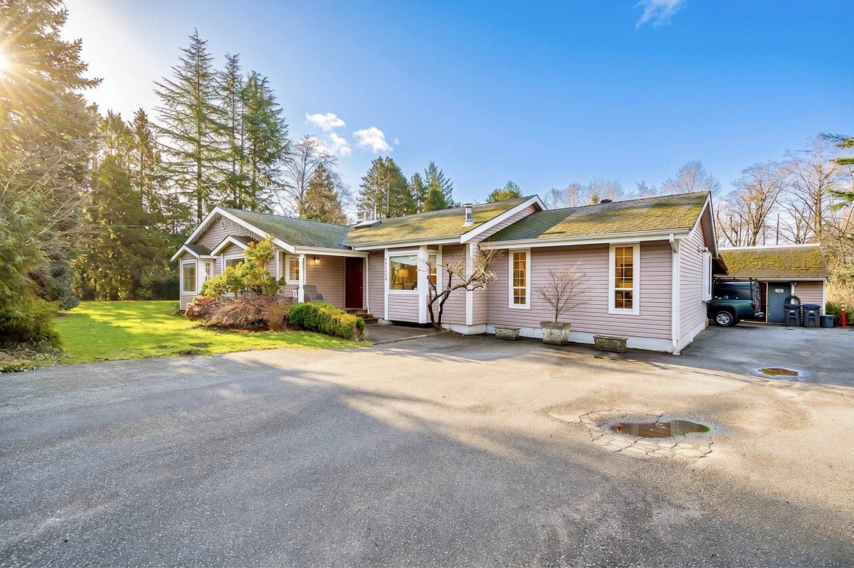 Exterior Front Photo of 16114 20 Avenue, Surrey, BC