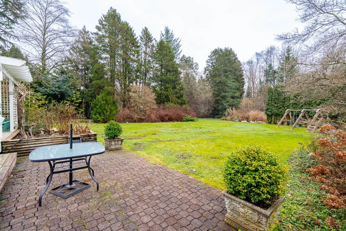 Outdoor Deck Photo of 16114 20 Avenue, Surrey, BC