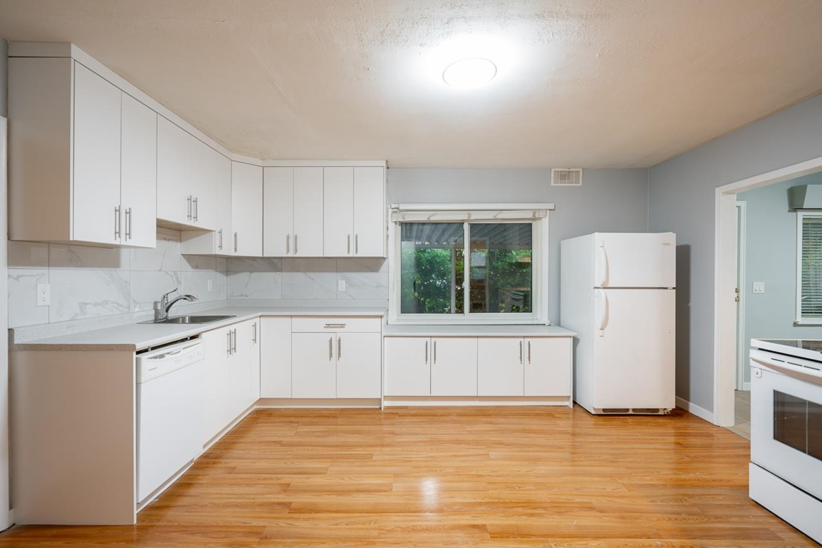 Bedroom 2 Photo of 27284 30 Avenue, Langley, BC
